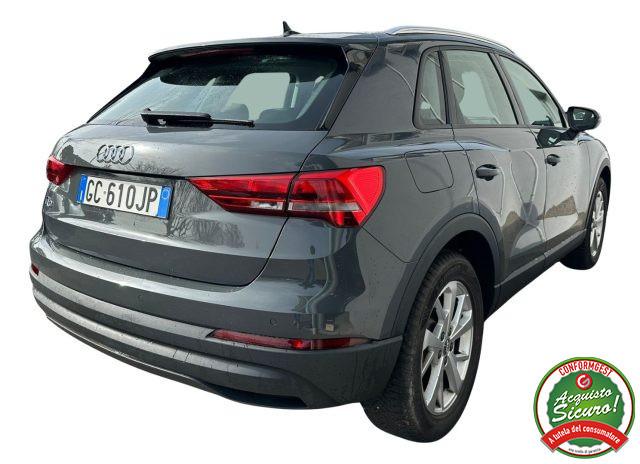 AUDI Q3 35 TDI S tronic Business Advanced