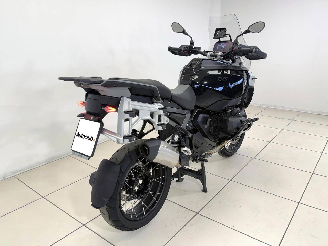 BMW R 1300 GS Adventure Triple Black