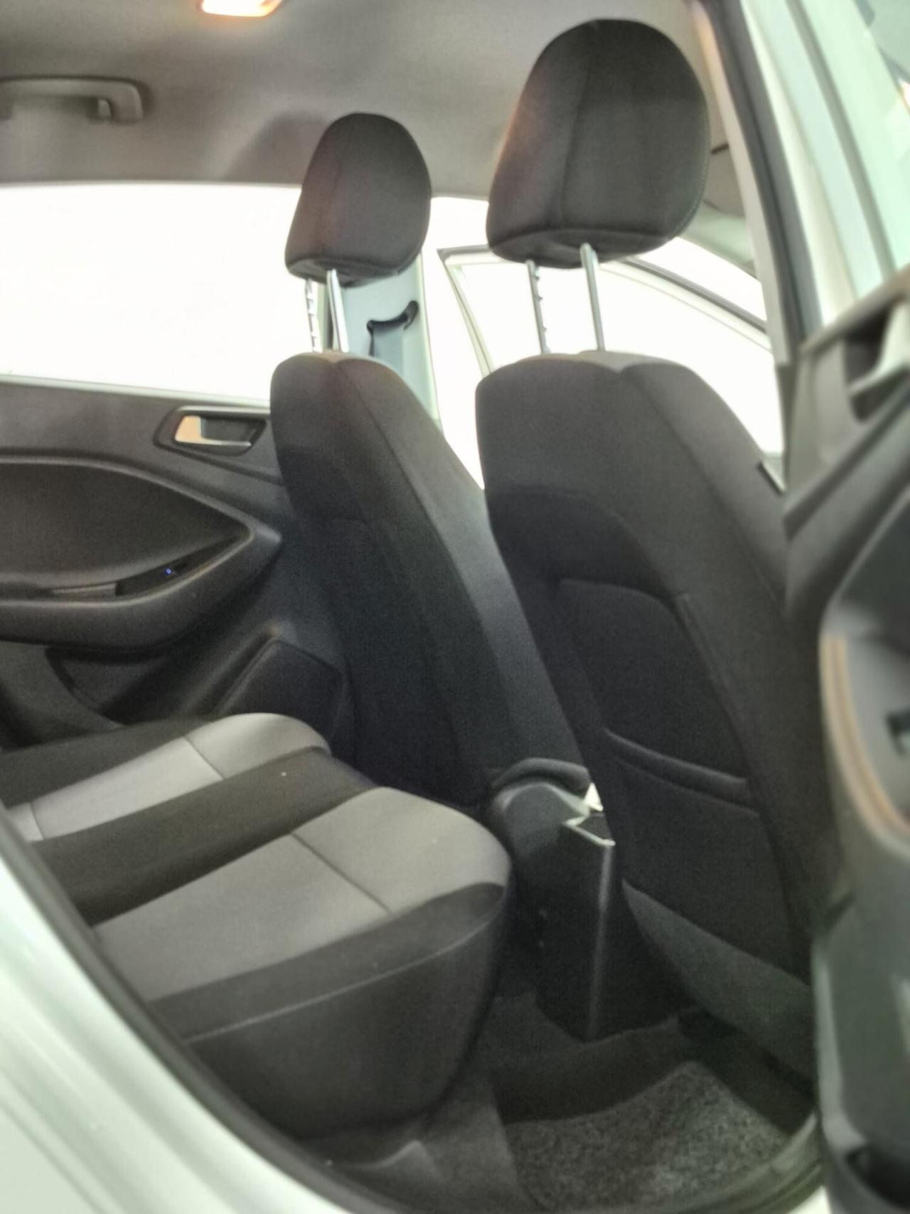 Hyundai i20 1.1 CRDi 12V 5 porte Classic