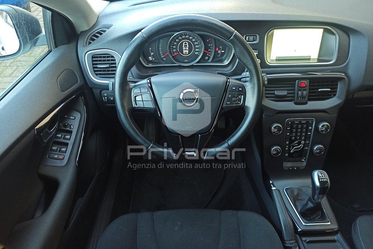 VOLVO V40 D2 Kinetic