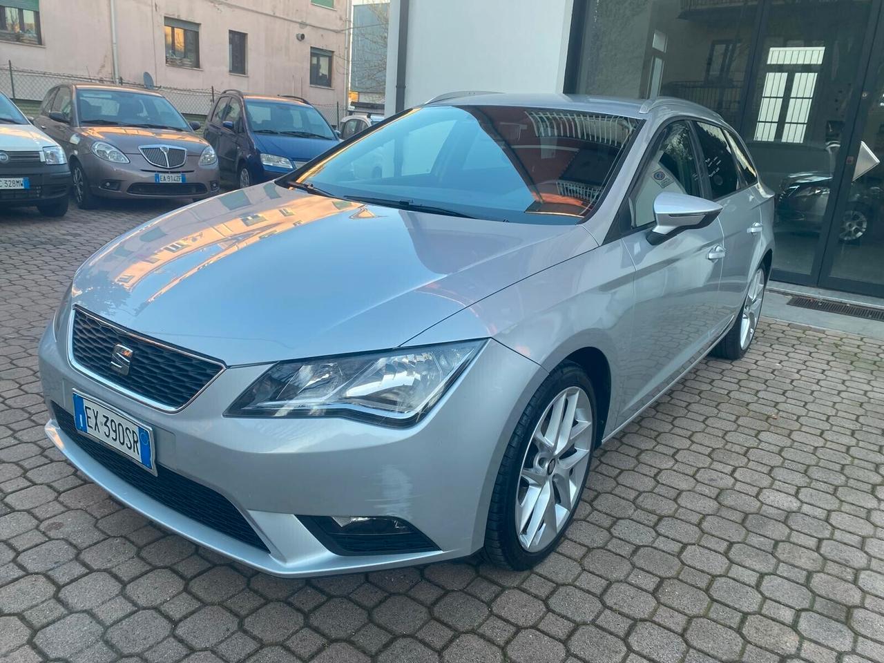 Seat Leon 1.6 TDI 105 CV ST Business NAVI