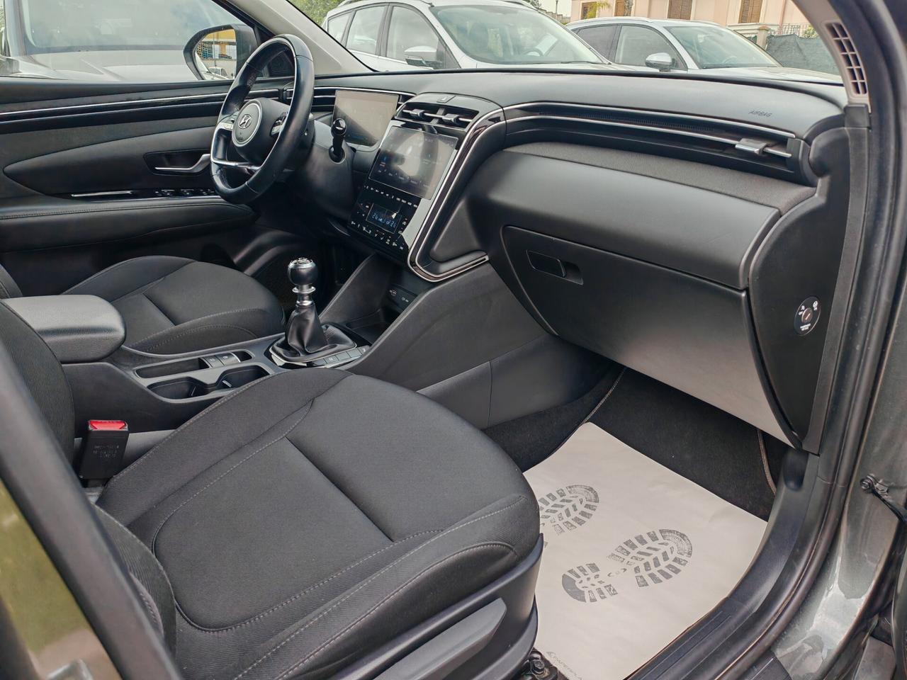 Hyundai Tucson 16crdi hybrid navig cam led 2022