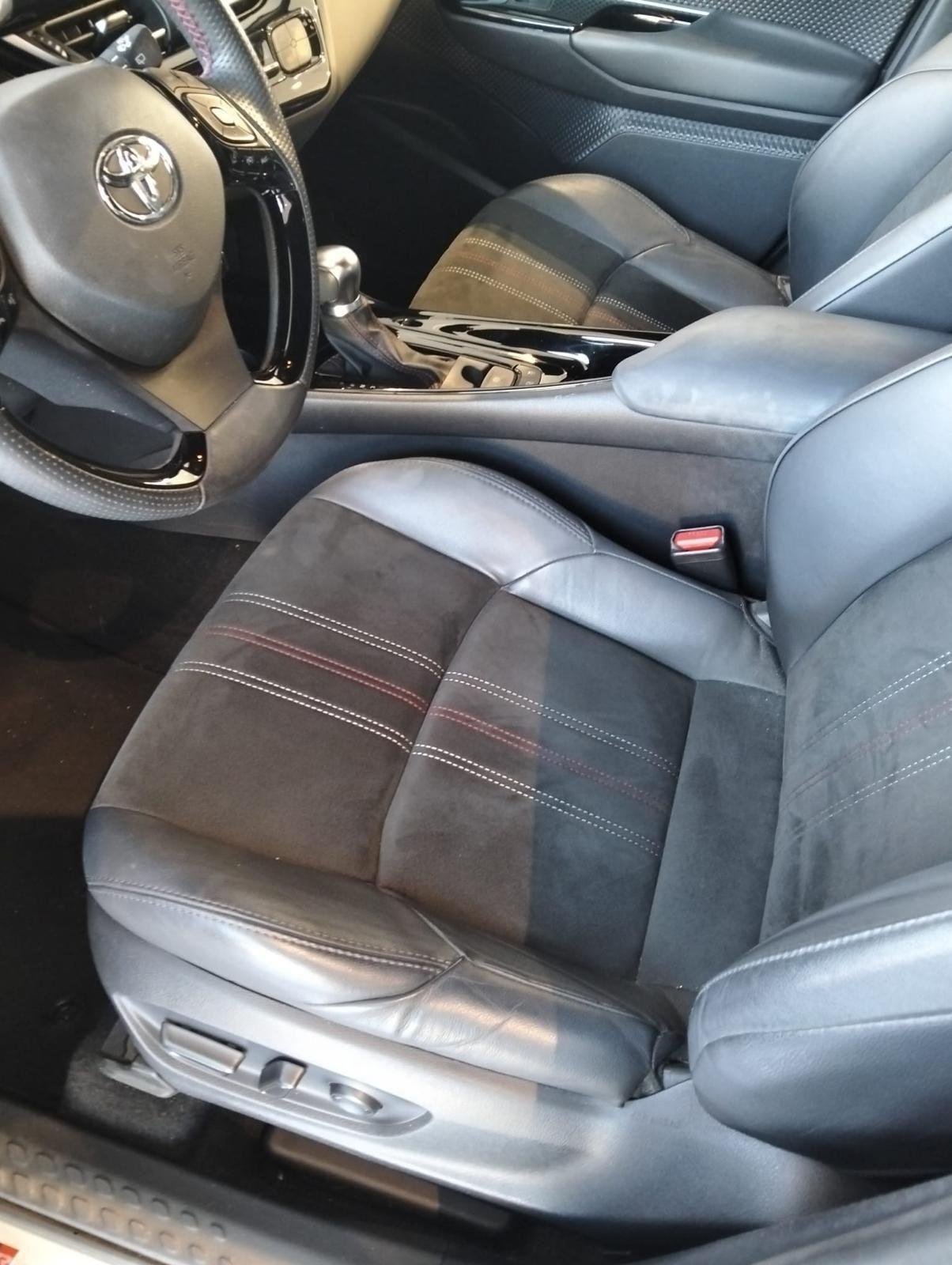 Toyota C-HR 1.8 Hybrid E-CVT GR Sport