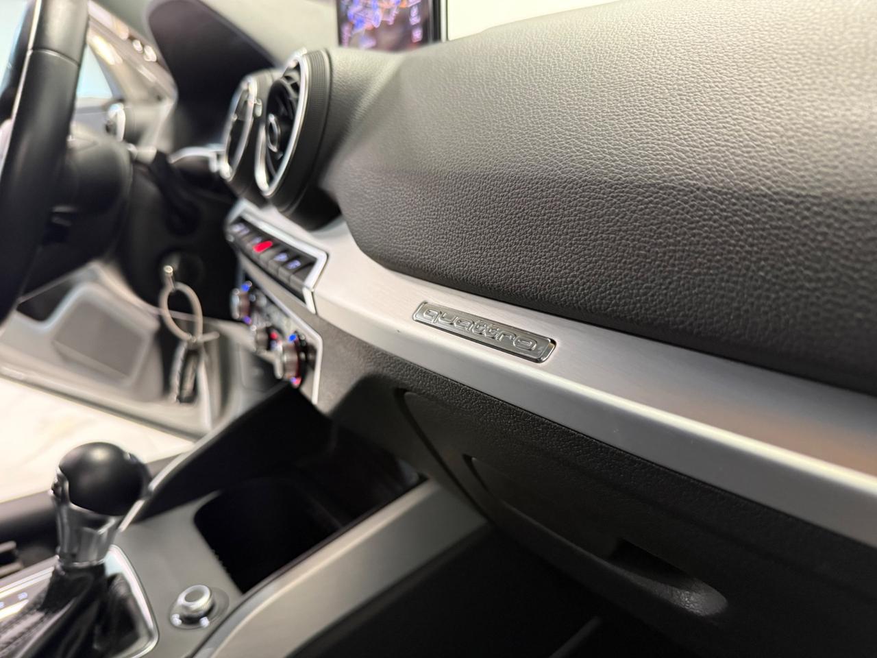 Audi Q2 35 TDI QUATTRO S tronic line Edition