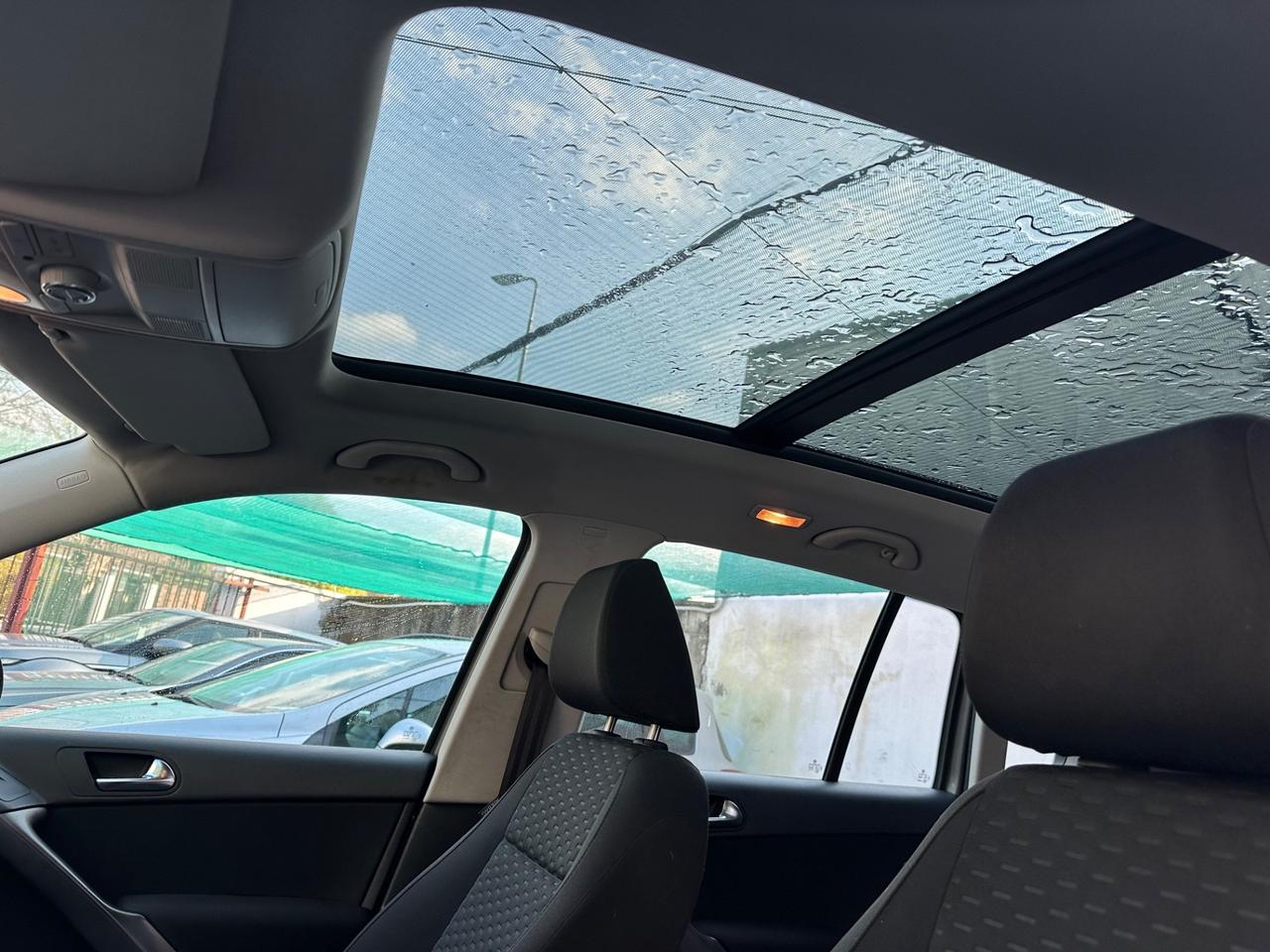 Volkswagen Tiguan 2.0 TDI DPF 4MOTION tiptronic Sport & Style