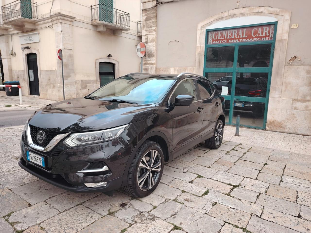 Nissan Qashqai 1.5 dCi N-Connecta