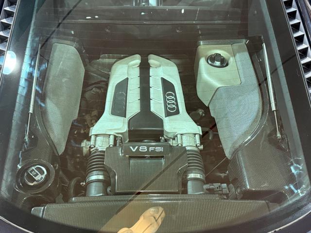 AUDI R8 4.2 V8 FSI Quattro-Tagliandi Audi-Book Service
