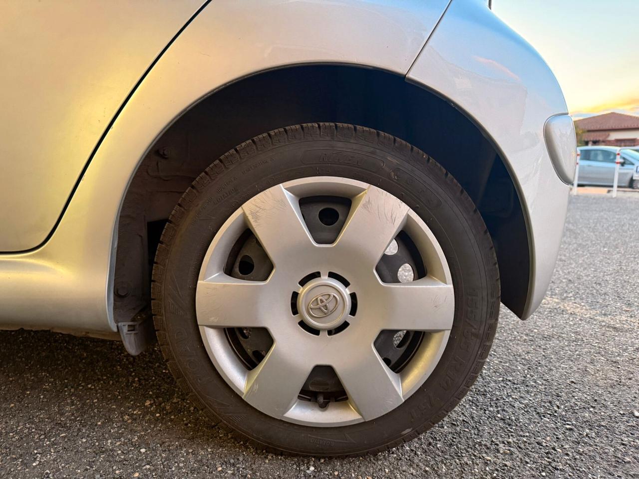 Toyota Aygo 1.0 12V VVT-i 5 porte Sol GPL