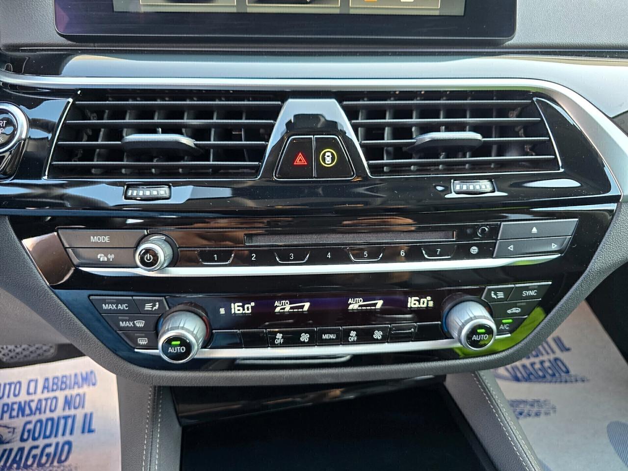 Bmw 530d xDrive Luxury 265cv PARI A NUOVO!!