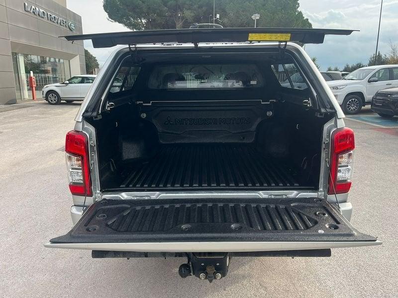 Mitsubishi L200 2B Free L200 Double Cab 2.3 D 150cv Intense 4WD Super Sele L200 Double Cab 2.3 D 150 cv Intens Super S ganci