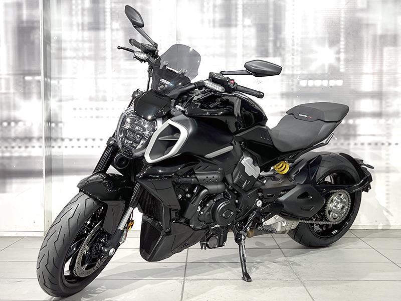 Ducati Diavel V4