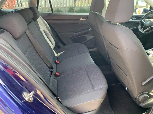 VOLKSWAGEN Golf Variant 2.0 TDI SCR DSG Life