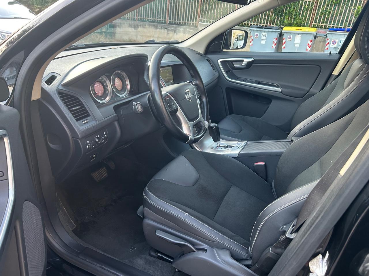 Volvo XC 60 XC60 D4 4X4 Geartronic Momentum