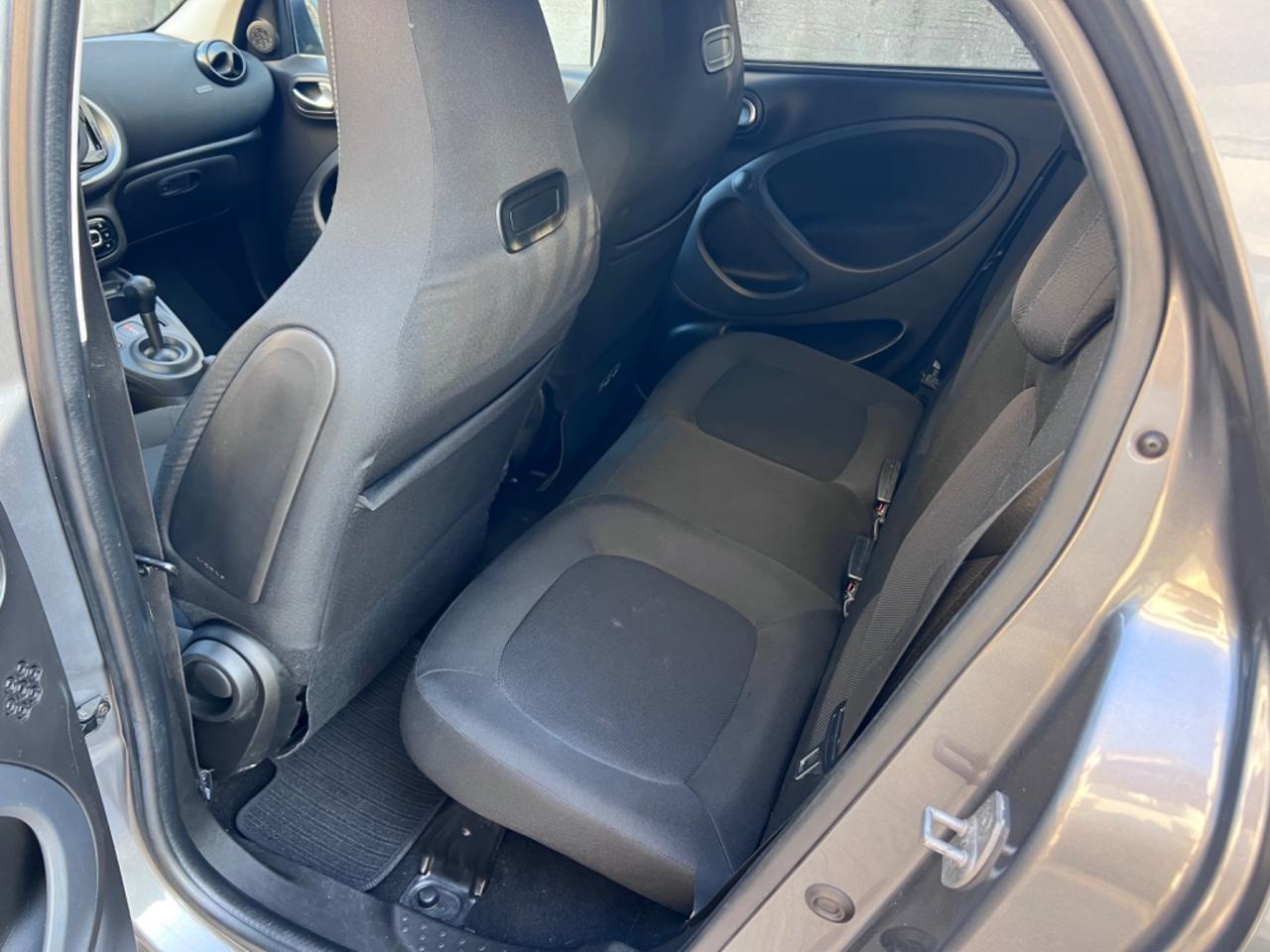 Smart ForFour 90 0.9 Turbo twinamic Passion+Navi-Retrocamera+Blockshaft
