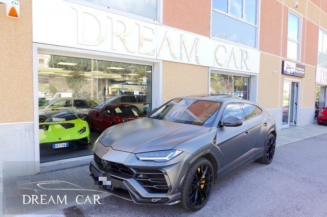 LAMBORGHINI Urus 4.0 CARBON PACK-AKRAPOVIC-CERCHI 23&quot;