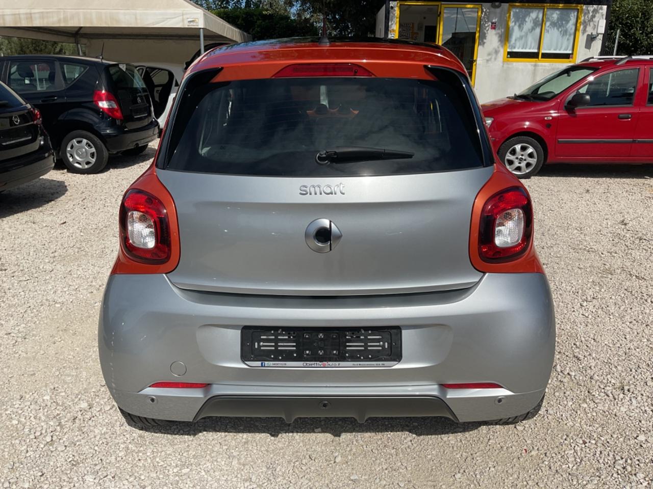 Smart ForFour 900 Turbo allestimento Brabus