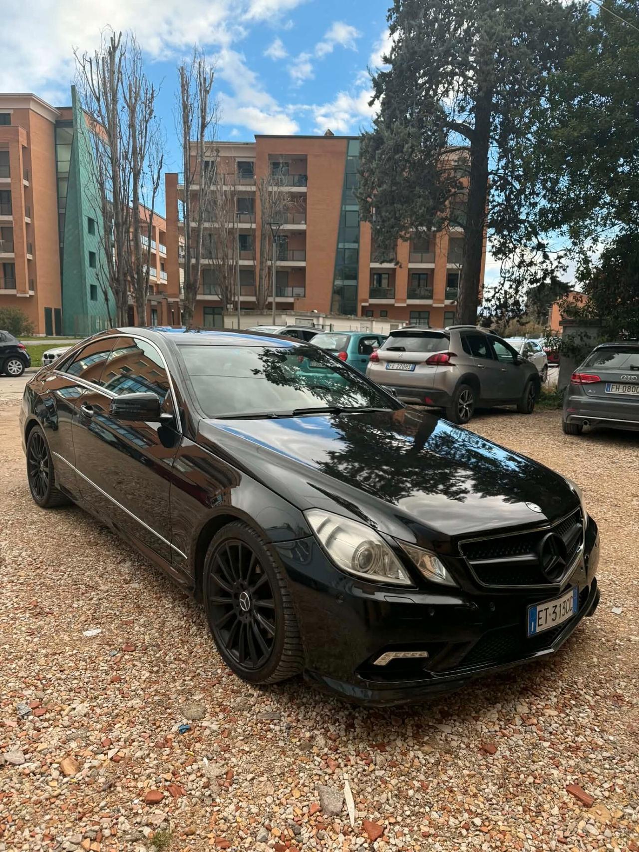 Mercedes-benz E 220 CDI Coupé Premium