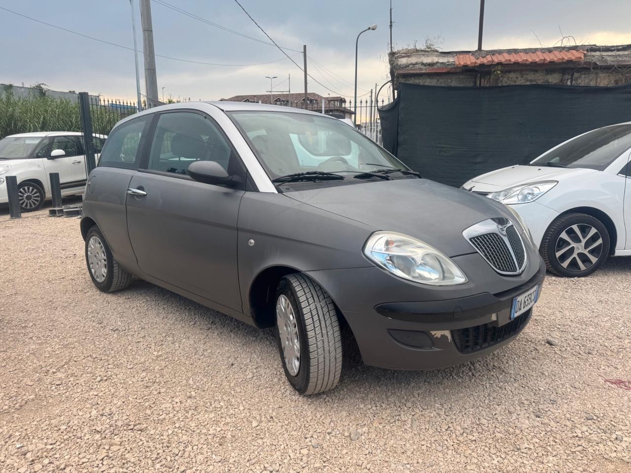 Lancia Ypsilon 1.2 Oro
