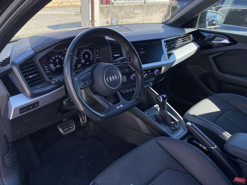 Audi A1 SPB S Line interno ed esterno 1.0 TFSI 110CV S-Tronic quattro 30