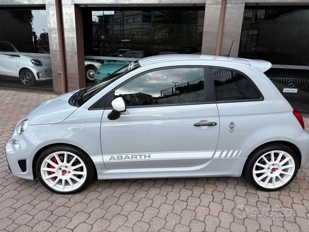 Abarth 595 1.4 Turbo T-Jet 180 CV Esseesse
