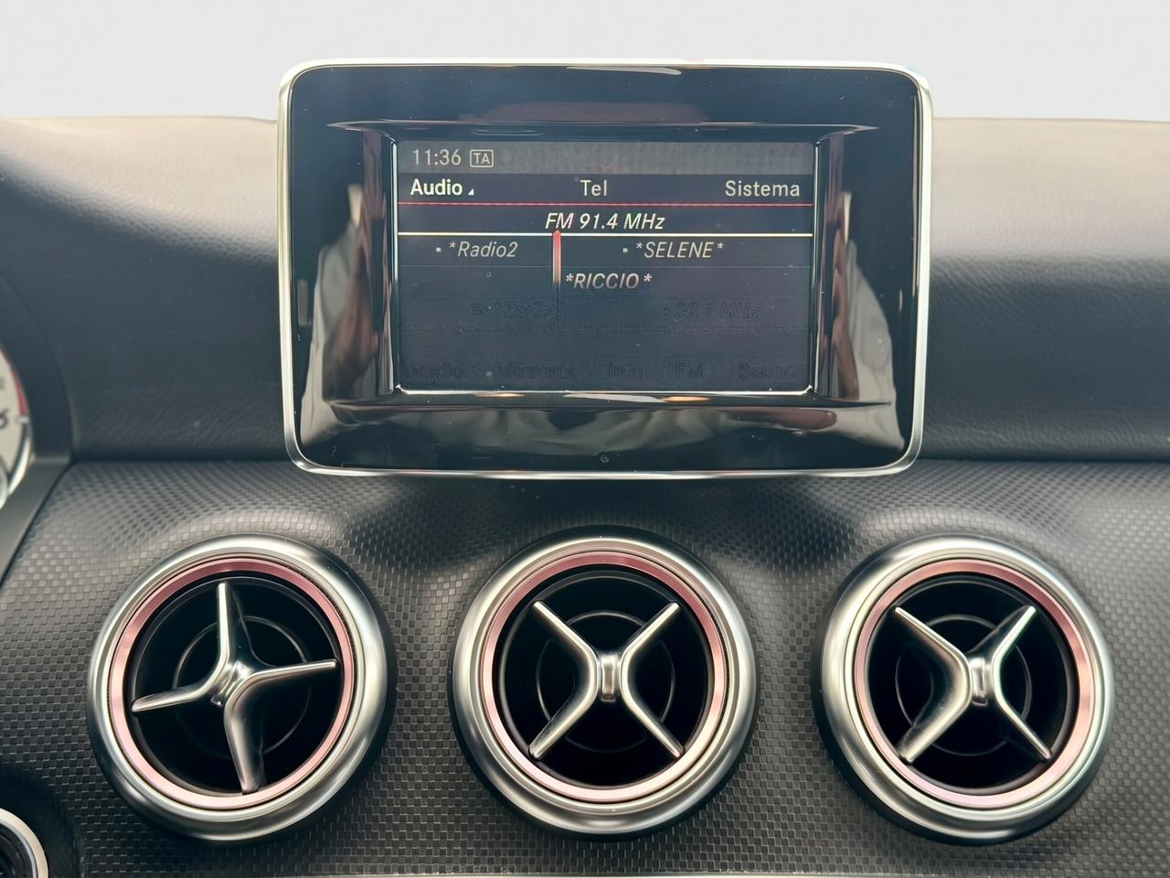 MERCEDES-BENZ A 180 EXECUTIVE AUTOMATICA — SEDILI SPORTIVI, PALETTE, CRUISE CONTROL