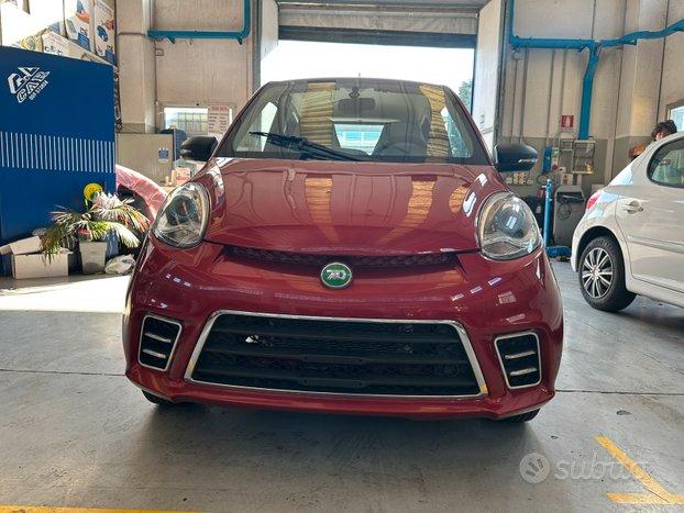 Auto elettrica city car elettrica
