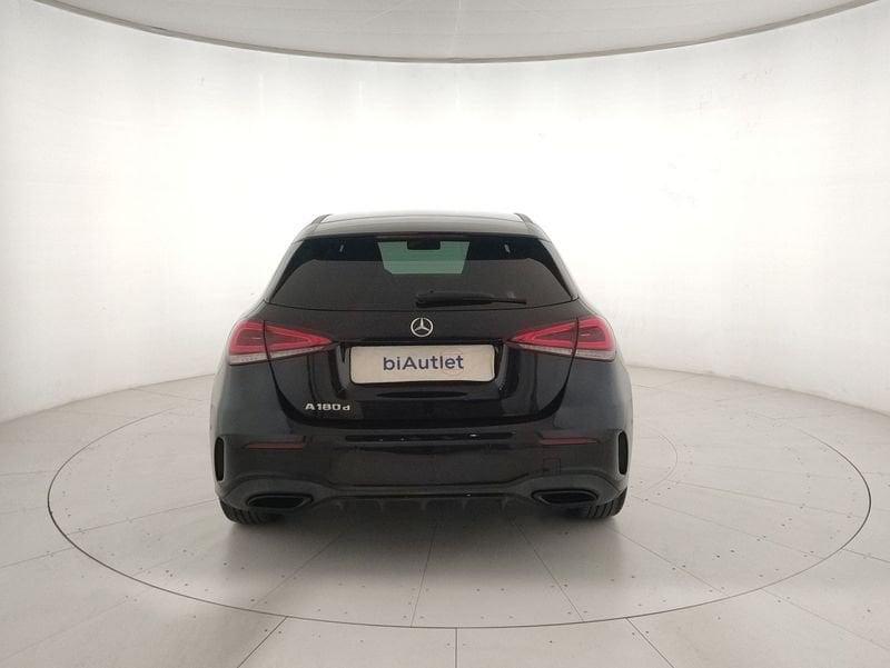 Mercedes-Benz Classe A A 180 d Premium Night edition auto