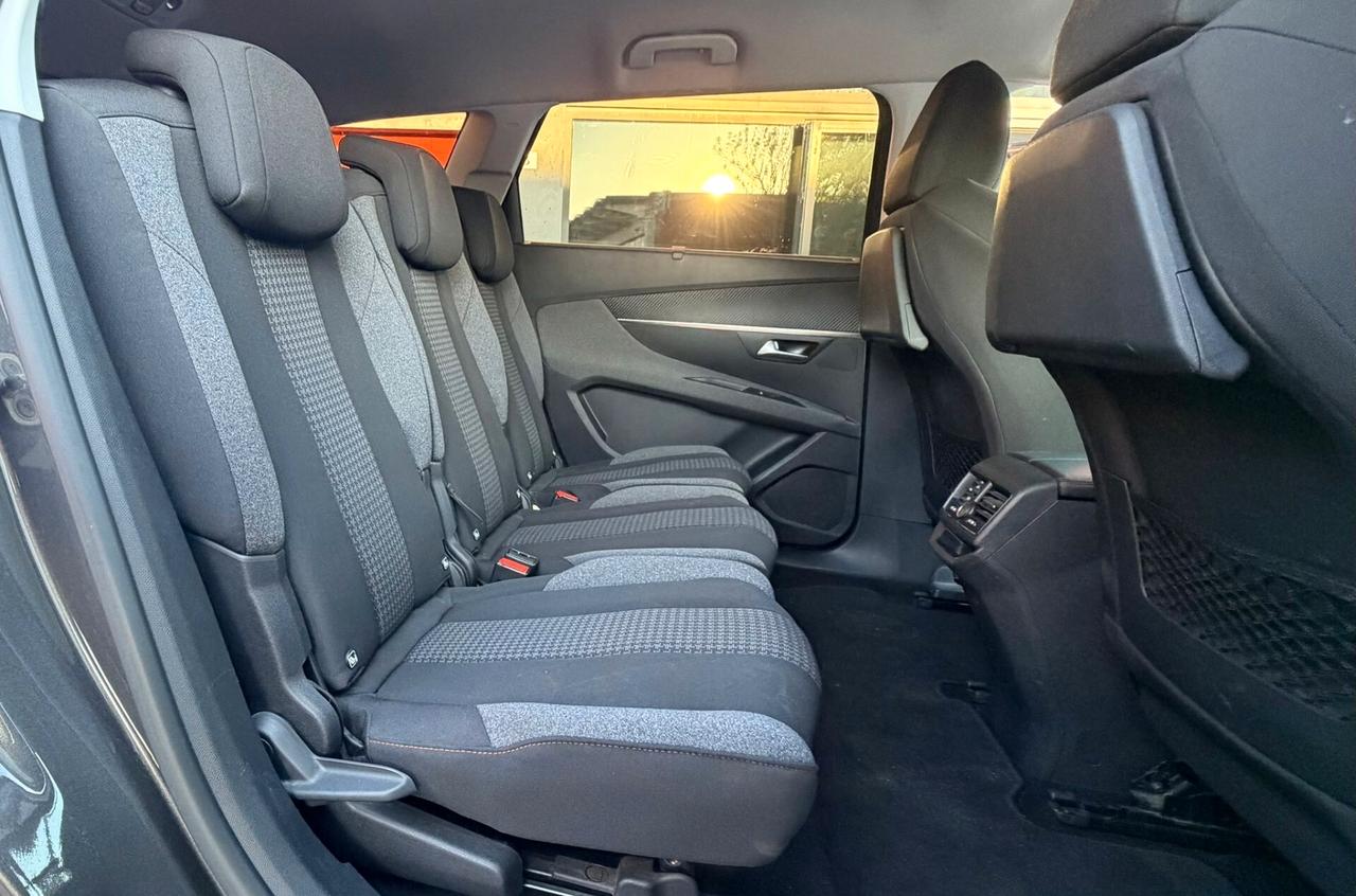 Peugeot 5008 BlueHDi 130 S&S EAT8 Allure