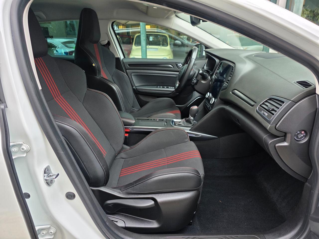 Renault Megane Mégane Sporter Blue dCi 115 CV EDC R.S. Line