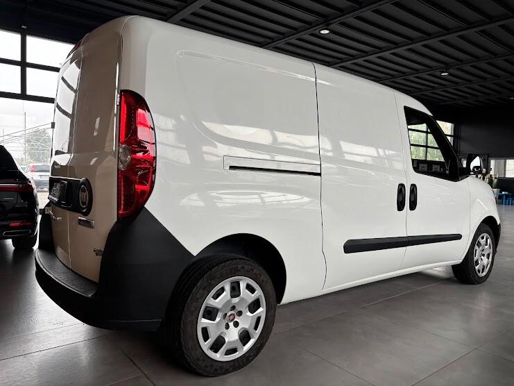Fiat Doblò 1.4 120cv Natural Power Maxi Lounge