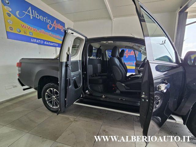 MITSUBISHI L200 2.3 D Club Cab 4x4 Super Select Intense +IVA