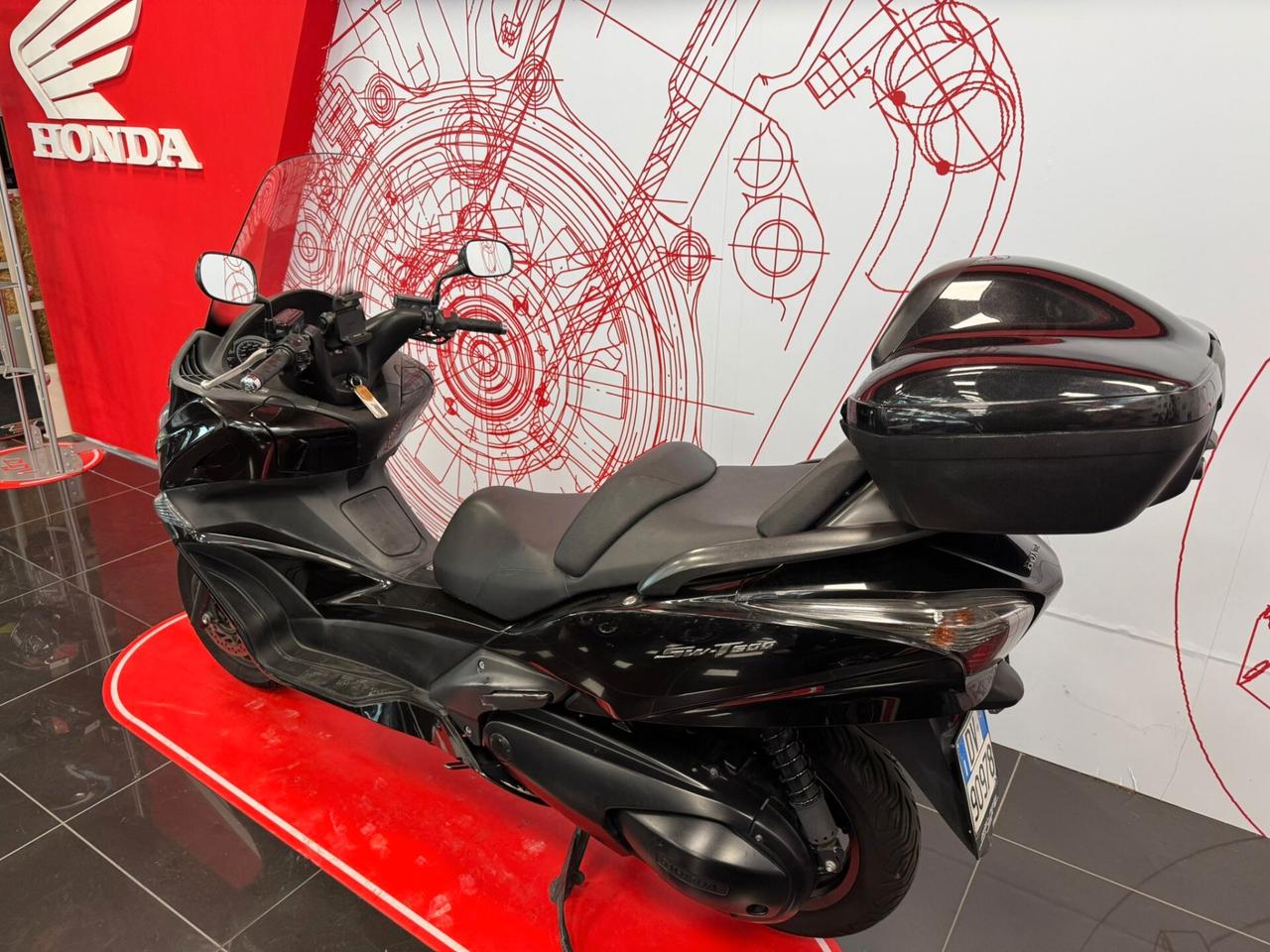 Honda SW-T 600 2013