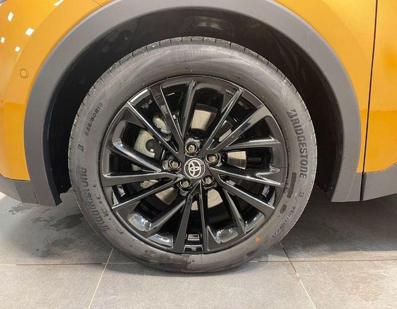 Toyota C-HR 2.0 HV Lounge Premiere