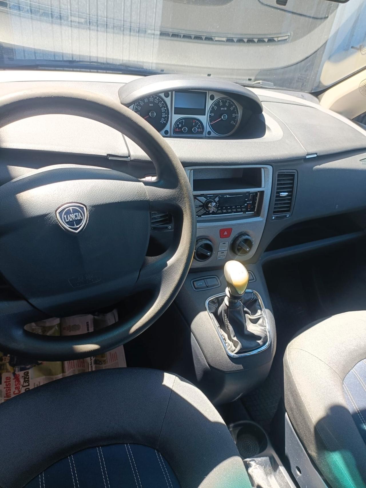 Lancia MUSA 1.4 Argento Ecochic GPL