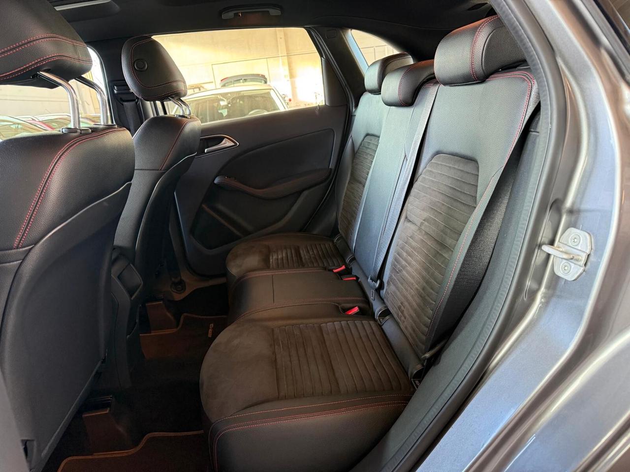 Mercedes-benz B 200 d Automatic Premium