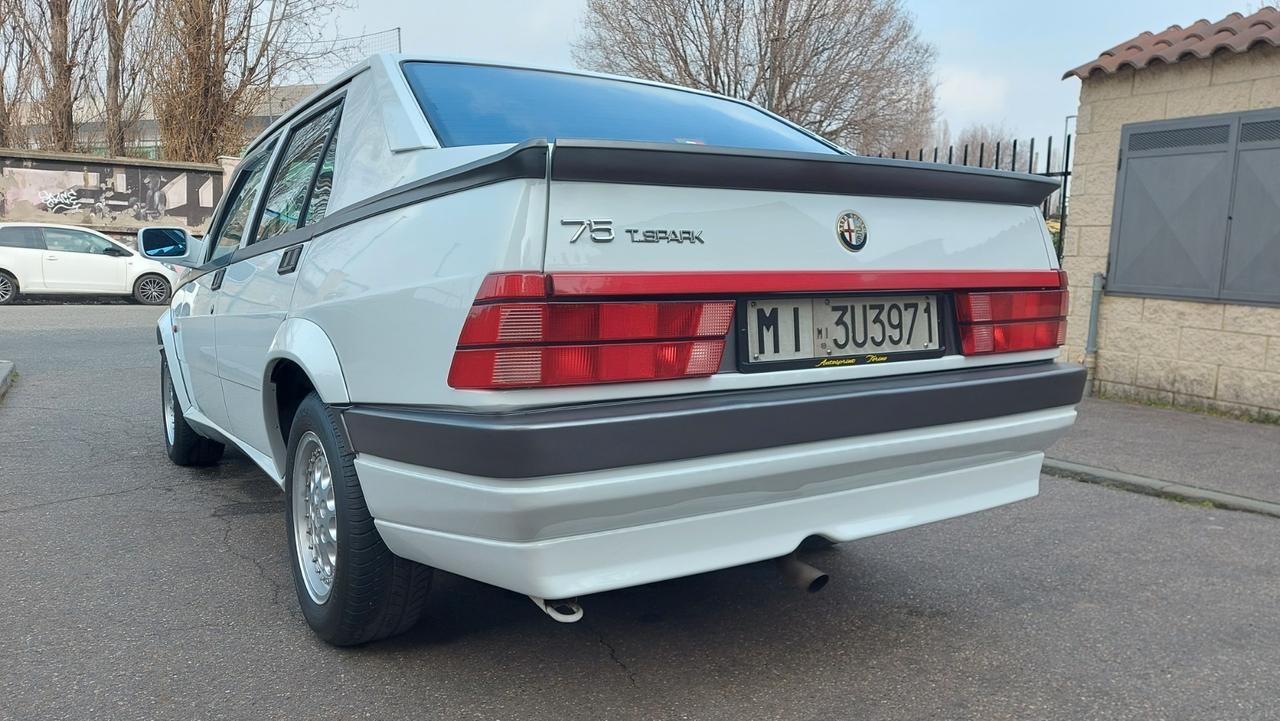 Alfa Romeo 75 2.0i Twin Spark A.S.N.