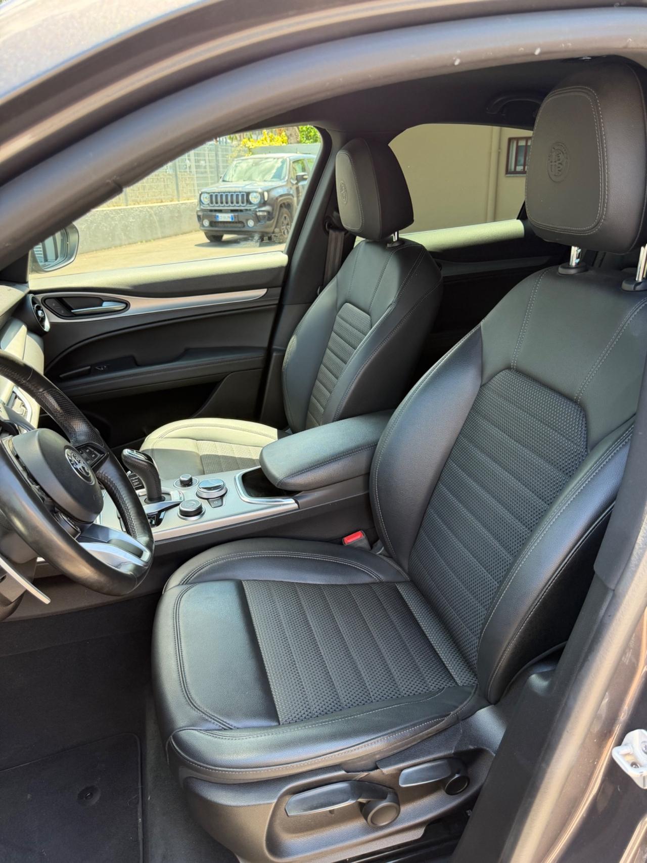 ALFA ROMEO STELVIO 2.2 Q4 UNICO PROPRIETARIO FULL OPT