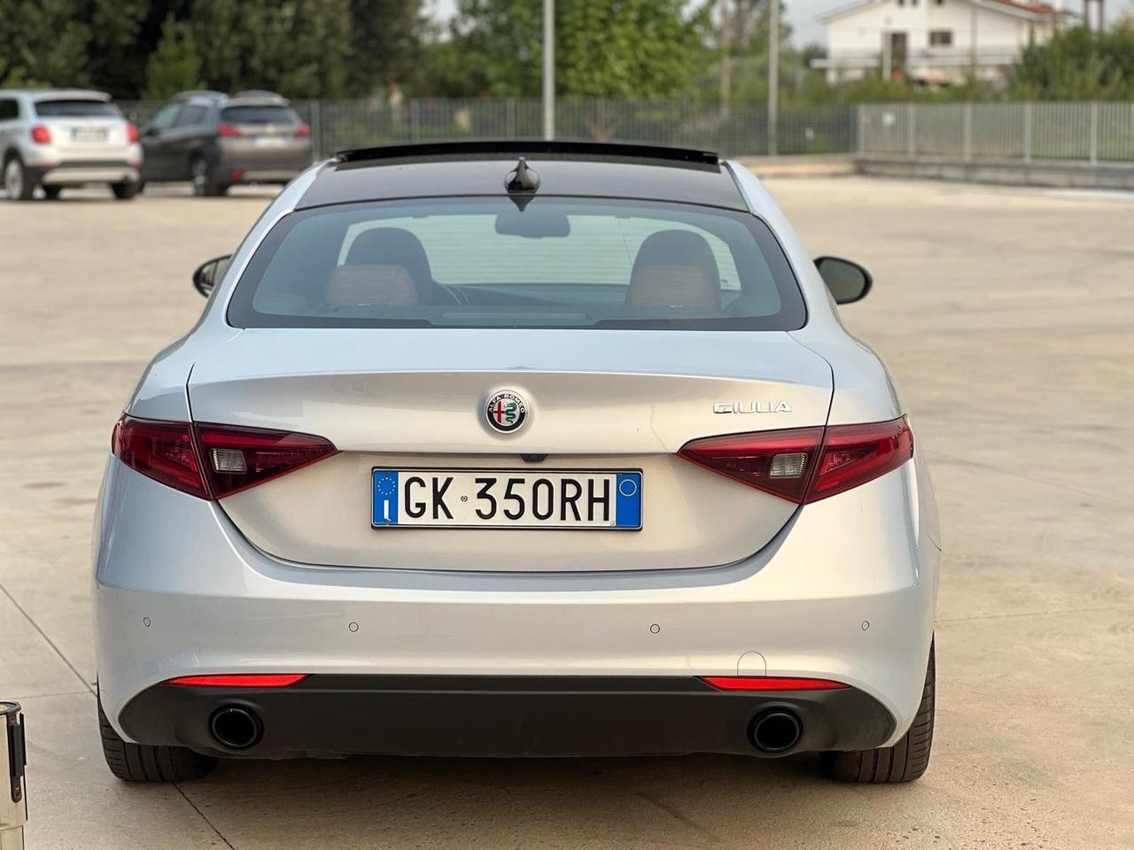 Alfa Romeo Giulia 2.2 Turbodiesel 190 CV AT8 Ti