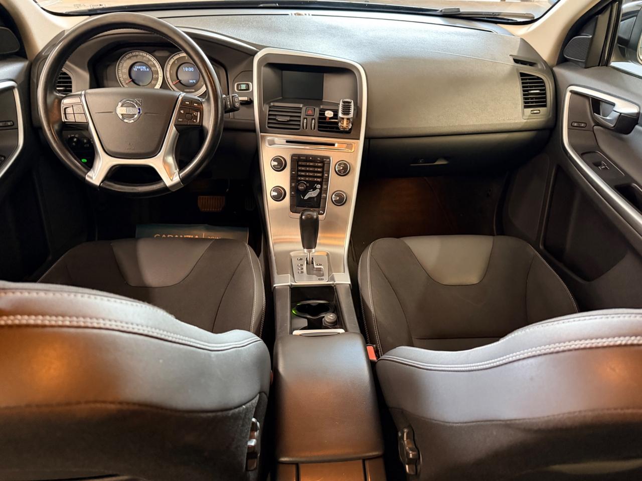 Volvo XC 60 XC60 D3 Geartronic Momentum