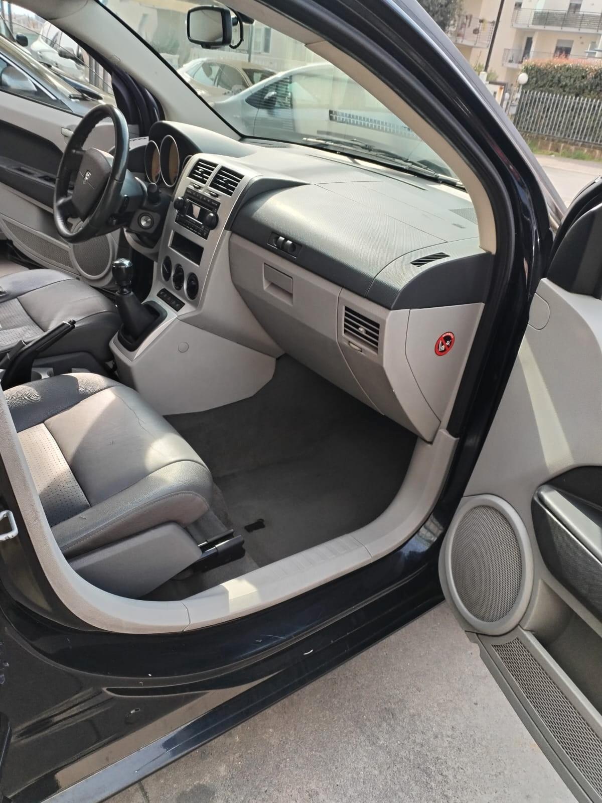 Dodge Caliber 2.0 Turbodiesel SXT Leather