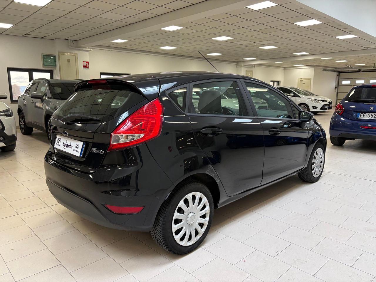 Ford Fiesta 5p 1.2 16v + c/esp 82cv E5