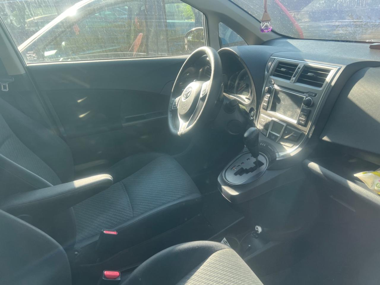 Toyota Verso S 1.3 Benzina Automatica Neopatentati Tagliandata