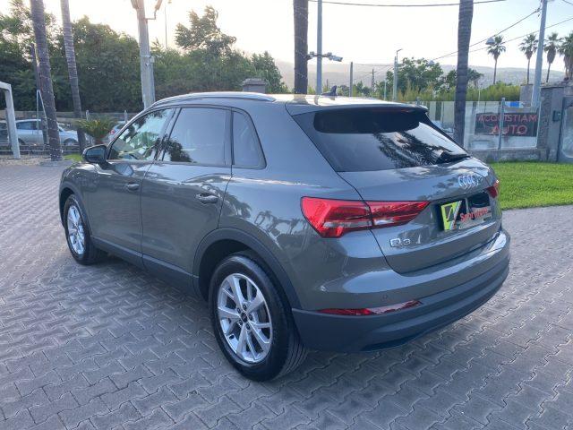 AUDI Q3 35 TDI S tronic Business