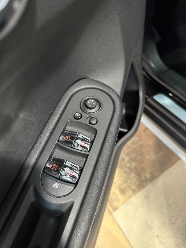 MINI Countryman 2.0 Cooper D Business Auto - Navi - Led -Pack Luci