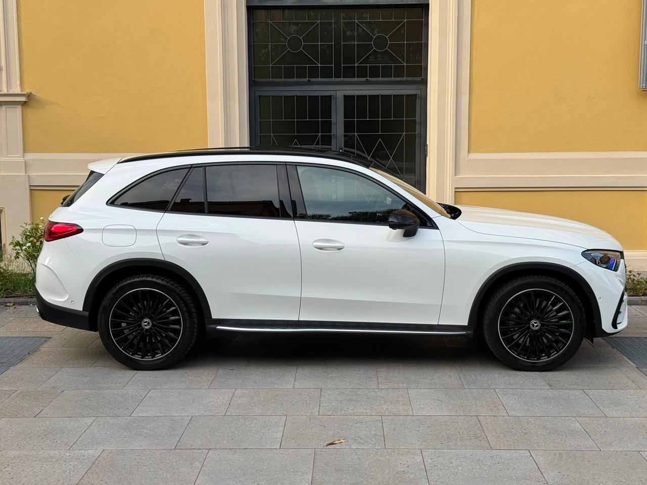 Mercedes-benz GLC 220 d 4Matic Mild Hybrid AMG Line Premium Plus Tetto Panoramico auto