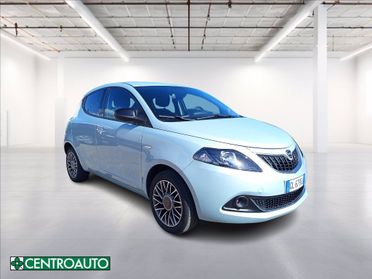 LANCIA Ypsilon 1.0 firefly hybrid Gold Plus s&s 70cv del 2023
