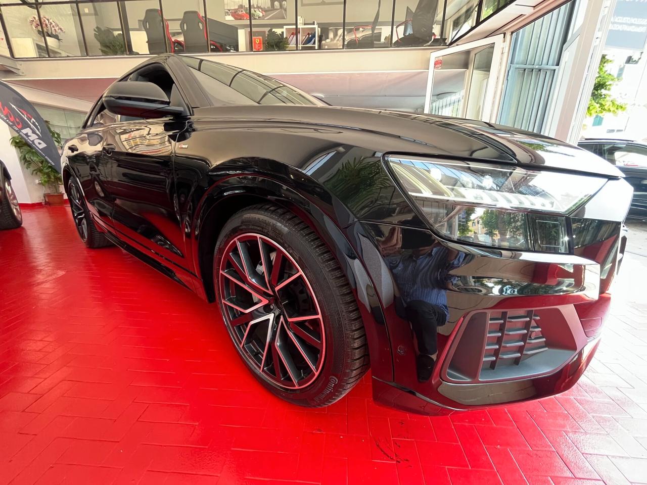 AUDI Q8 5.0 TDI 286CV QUATTRO TIPTRONIC SPORT S-LINE T TETTO NAVI CERCHI VIRTUAL TELECAMERA 360 GRADI