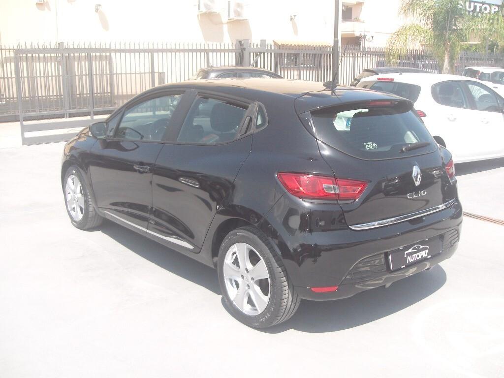 Renault Clio 1.2 75CV 5 porte Live
