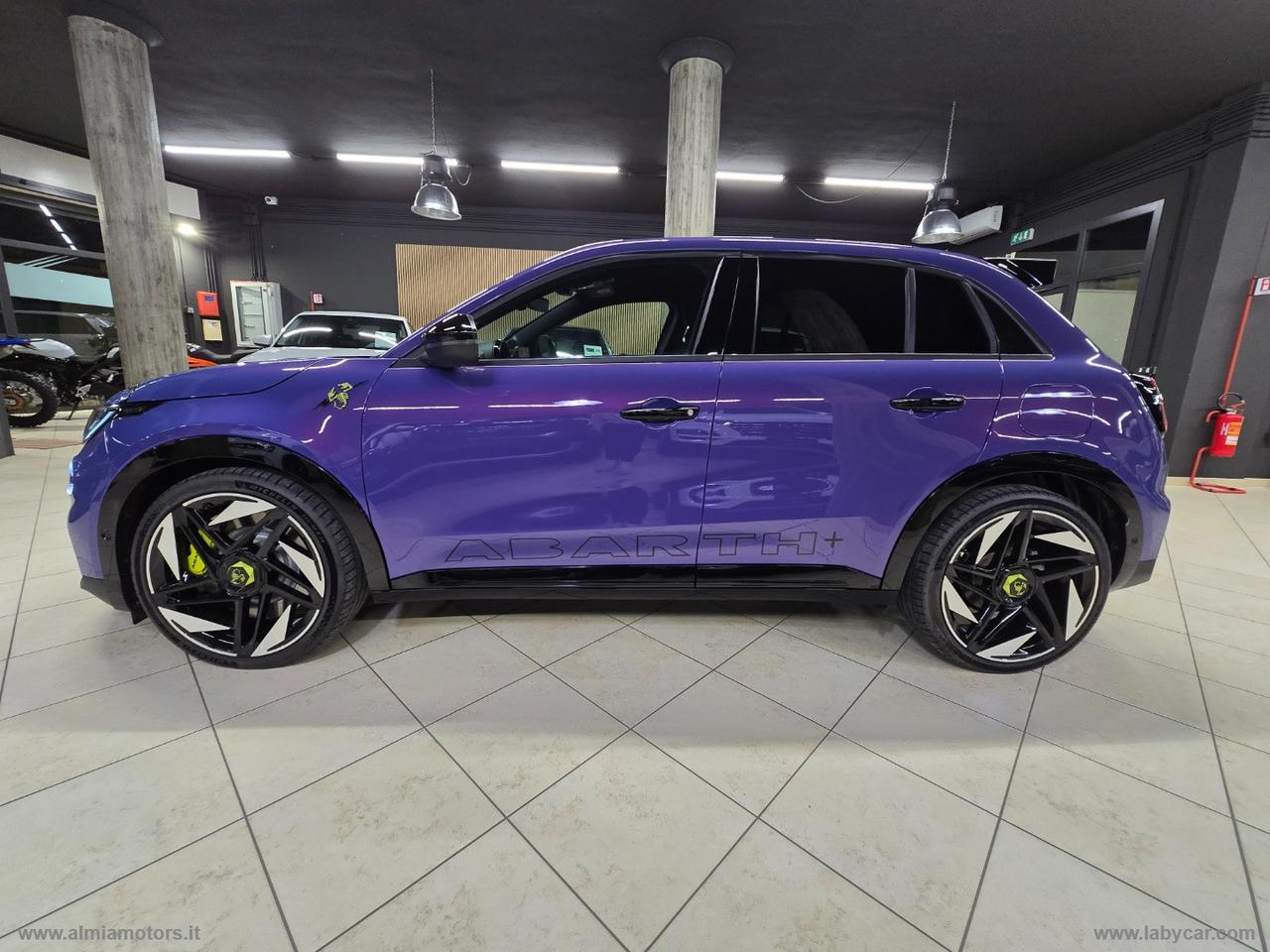 ABARTH 600e Scorpionissima