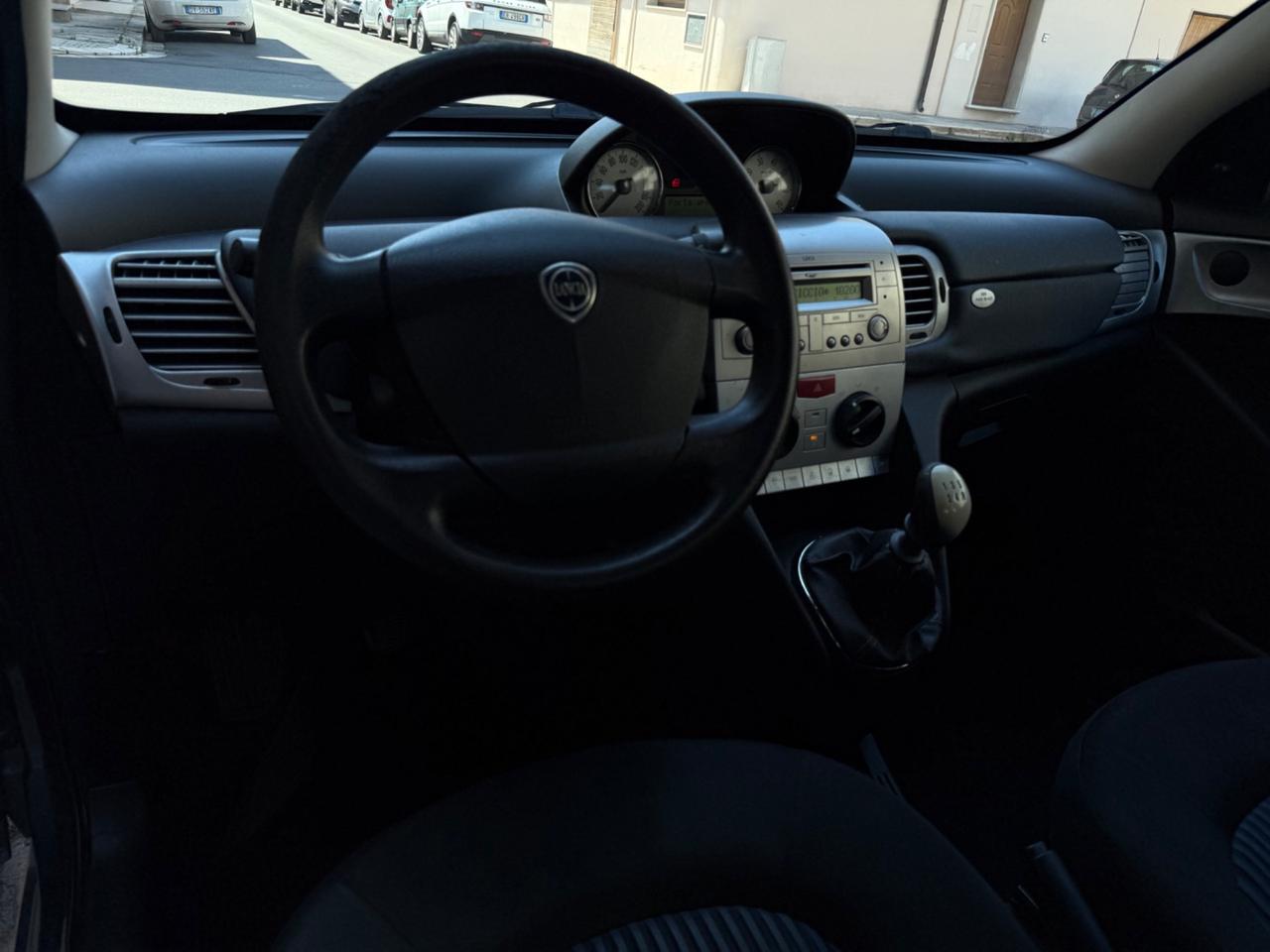 Lancia Ypsilon 1.2 69cv Oro